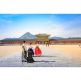 Bạn đang tìm một chuyến du lịch nước ngoài thật đặc biệt để đón Tết? Tour Tết Hàn Quốc 5N4Đ: Seoul - Trượt tuyết - Lotte World - Tháp truyền hình Namsan - Đại học nũ Ewha chính là lựa chọn hoàn hảo dành cho bạn và gia đình.