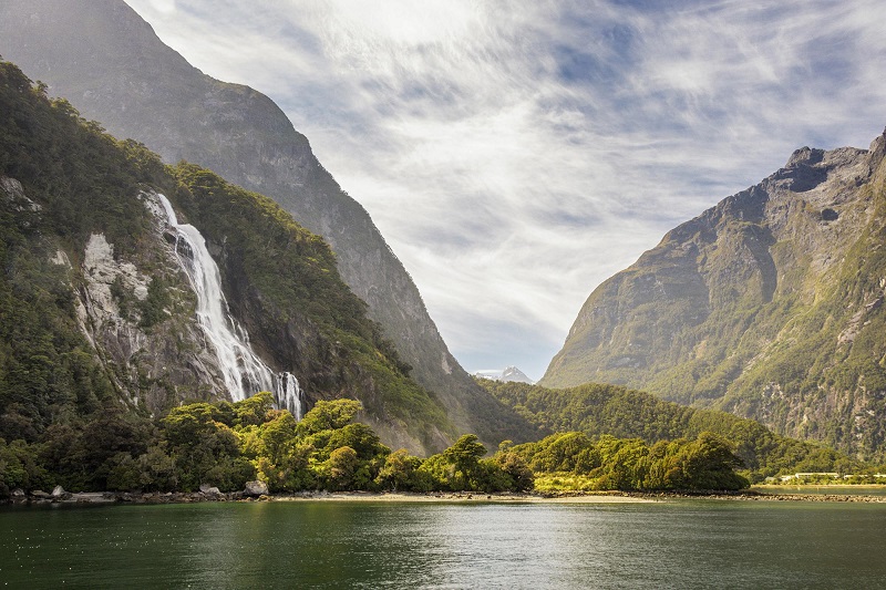 Thác Bowen, Milford Sound, New Zealand