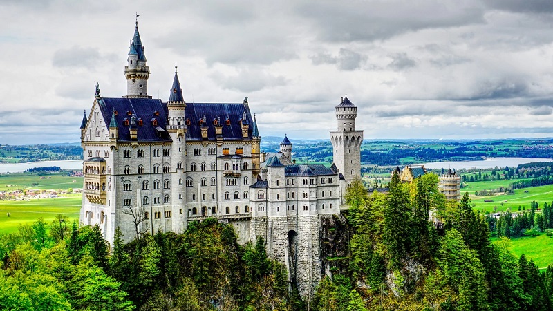 Lâu đài Neuschwanstein, Đức