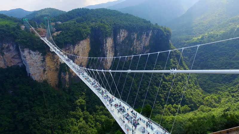 Cầu kính Vân Thiên Độ