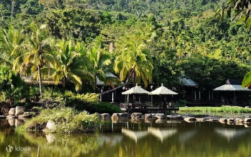 Công viên rừng nhiệt đới Yanoda & Á Long Bay