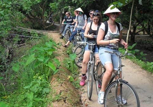 Tham quan cù lao Tân Phong bằng xe đạp