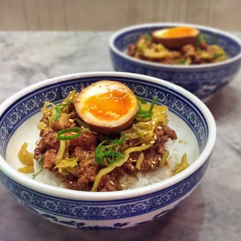 Cơm thịt kho Đài Loan