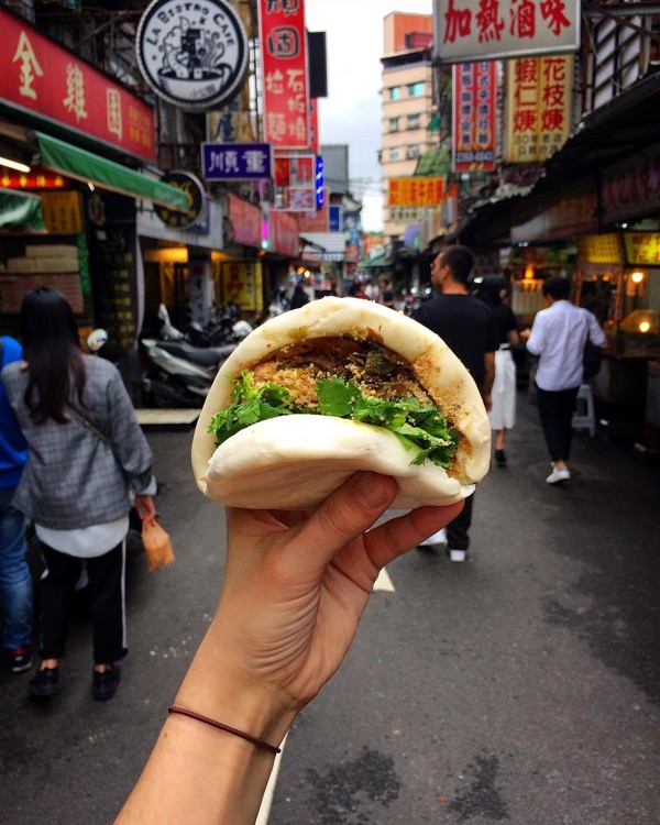 Bánh bao kẹp thịt Đài Loan