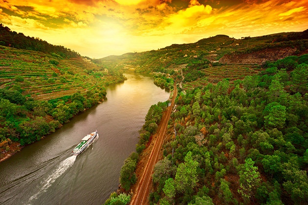 Hoàng hôn trên sông Douro