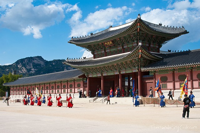 Tour du lịch Hàn Quốc: Cung điện Gyeongbok