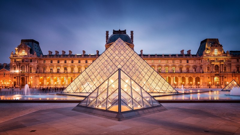 Viện Bảo Tàng Louvre