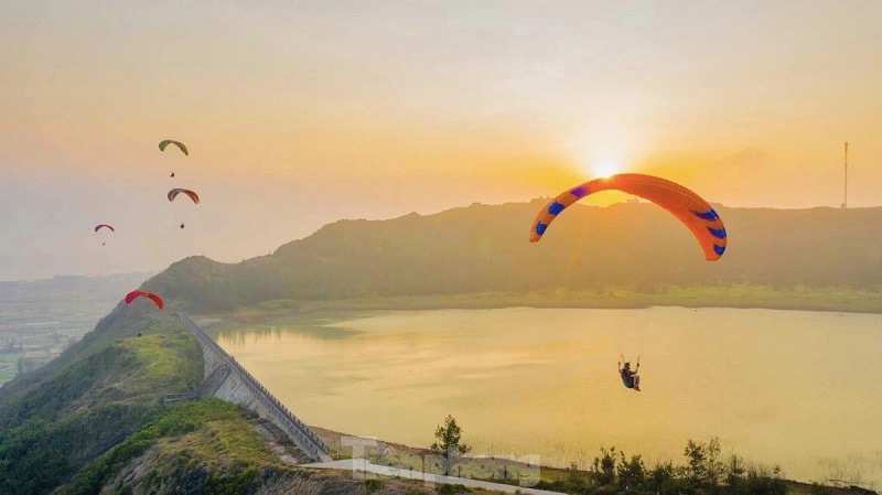 vách đá núi lửa triệu năm tại đảo Lý Sơn 7