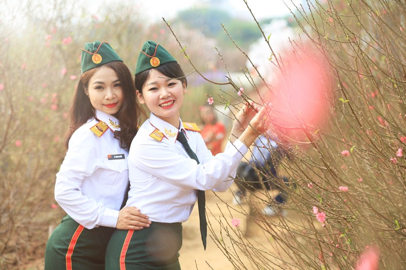 vuon-dao-nhat-tan-03 vuon-dao-nhat-tan-03