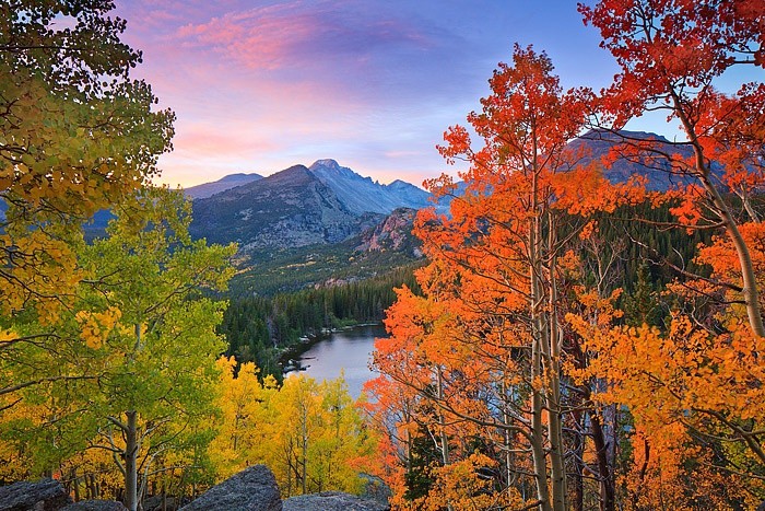 Top 10 địa điểm du lịch ngắm cảnh đẹp mùa thu ở Mỹ